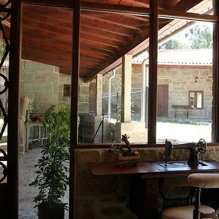 Pazo Larache * Santa Cristina de Cobres