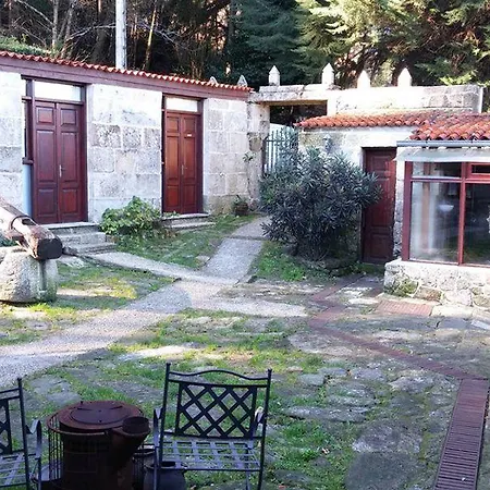 Pazo Larache * Santa Cristina de Cobres