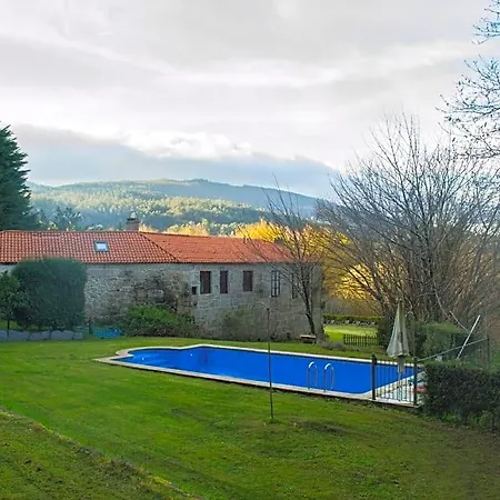Pazo Larache Casa rural *