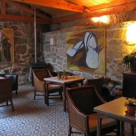 Pazo Larache Casa rural *