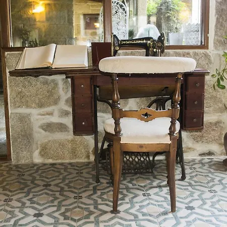 Country house Pazo Larache *