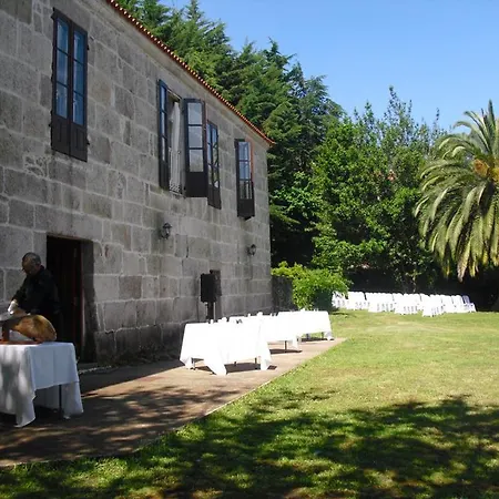 Pazo Larache 컨트리하우스 *