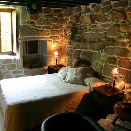 Country house Pazo Larache *