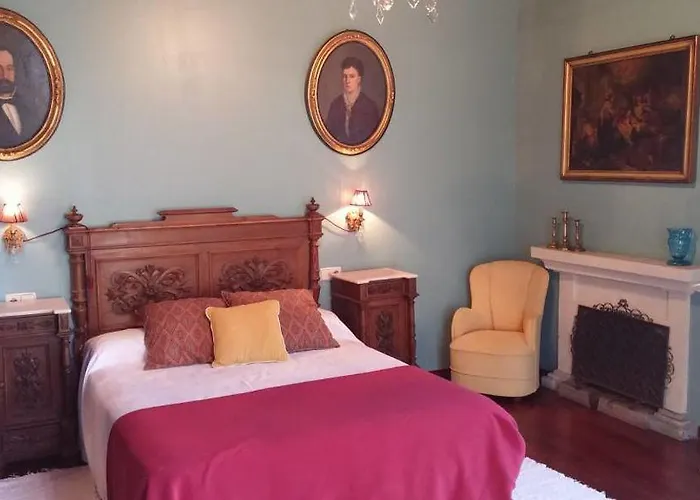 Country house Pazo Larache *